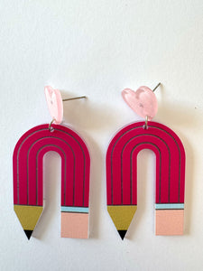 "Stifte (pink)" – Ohrringe mit Karte